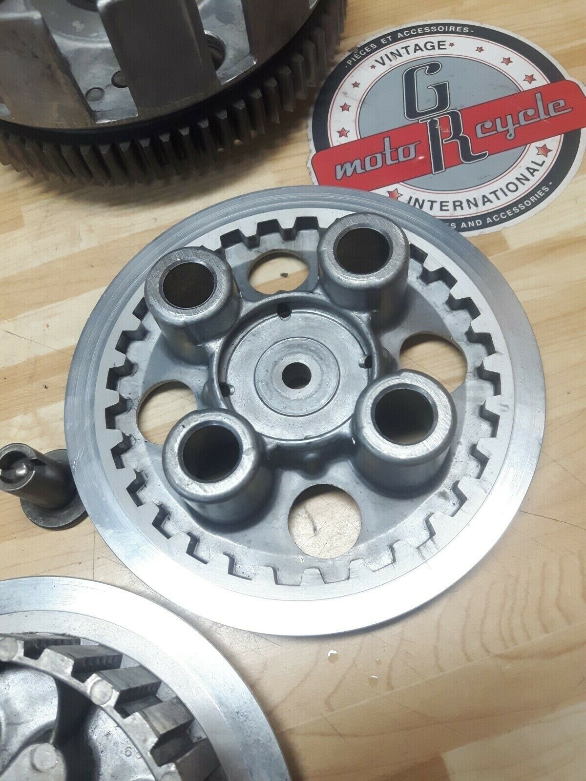 Honda XL250 1974 clutch basker outer center hub pressure plate 22100-356-000