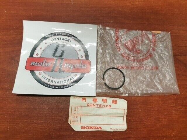 NOS Honda CB250 CB350 CB450 CB72 CB77 FORK VALVE STOPPER RING 51446-268-000 H71