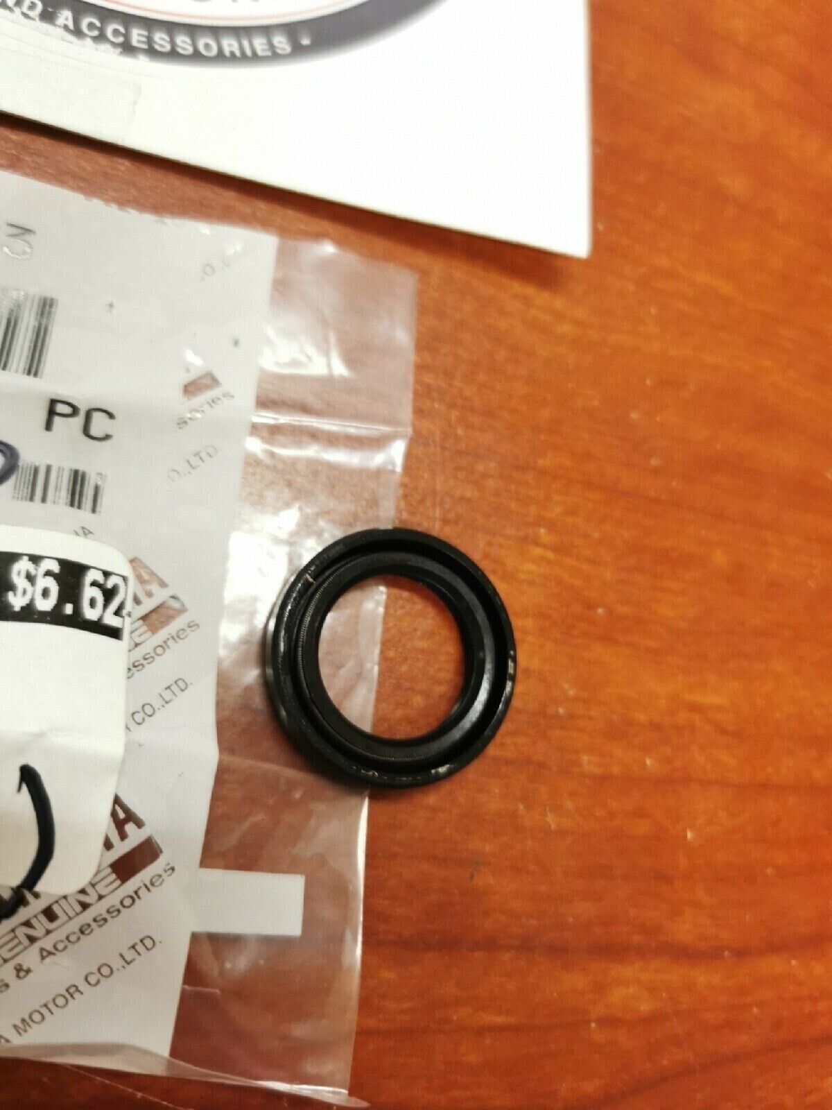 NOS Yamaha OIL SEAL 93102-17263-00 Y70