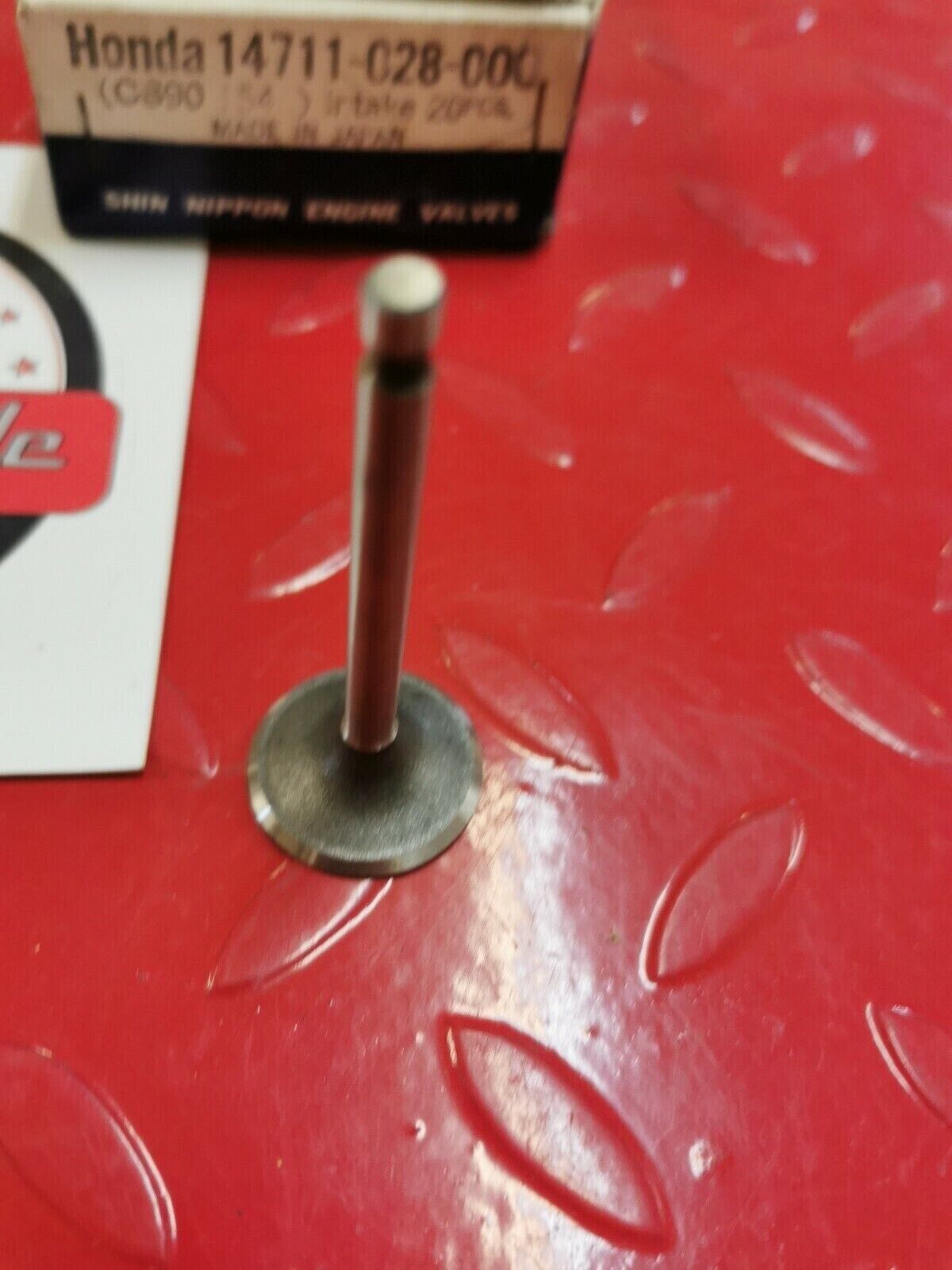 NOS Honda CM91 CT90 ATC110 ATC90 S90 SL90 CL90 INTAKE VALVE 14711-028-000 H5