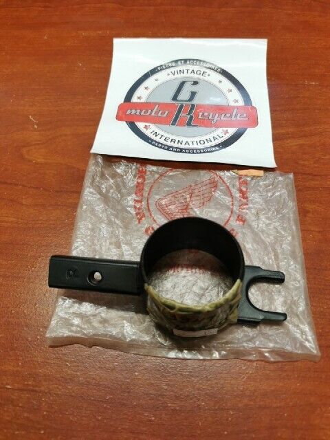 NOS Honda CB750F CB900F RIGHT FRONT TURN SIGNAL BRACKET 33471-438-730 H69