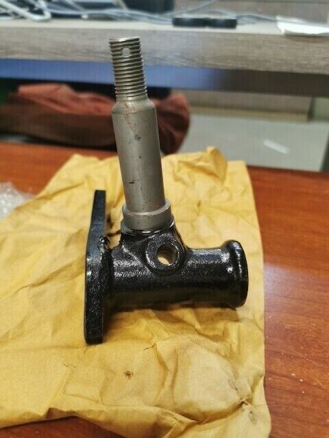 NOS Honda 1977 - 1980 FL250 FRONT WHEEL RIGHT KNUCKLE 51210-950-010 H78