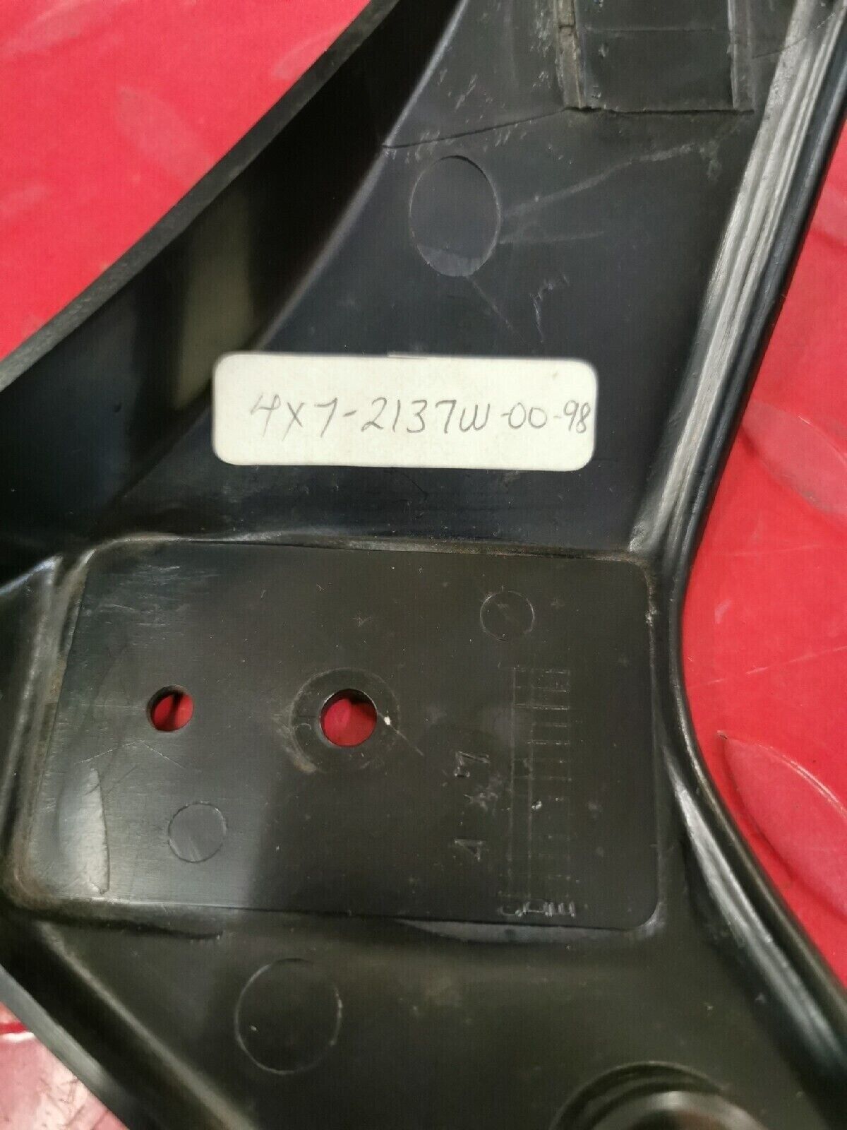 NOS YAMAHA XV750 XV920  1981 - 1983  SCOOP AIR 1  4X7-2137W-00-98  Y52