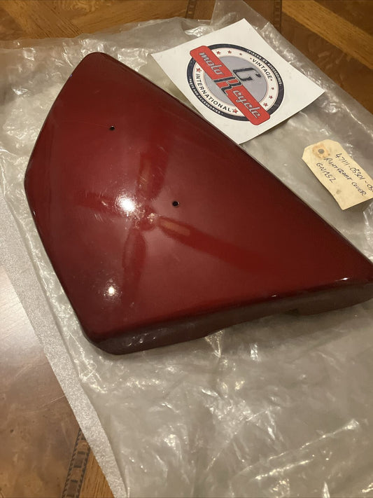 NOS Suzuki GN125 1982 1983 RIGHT SIDE COVER PANEL 47111-05301-05L S34