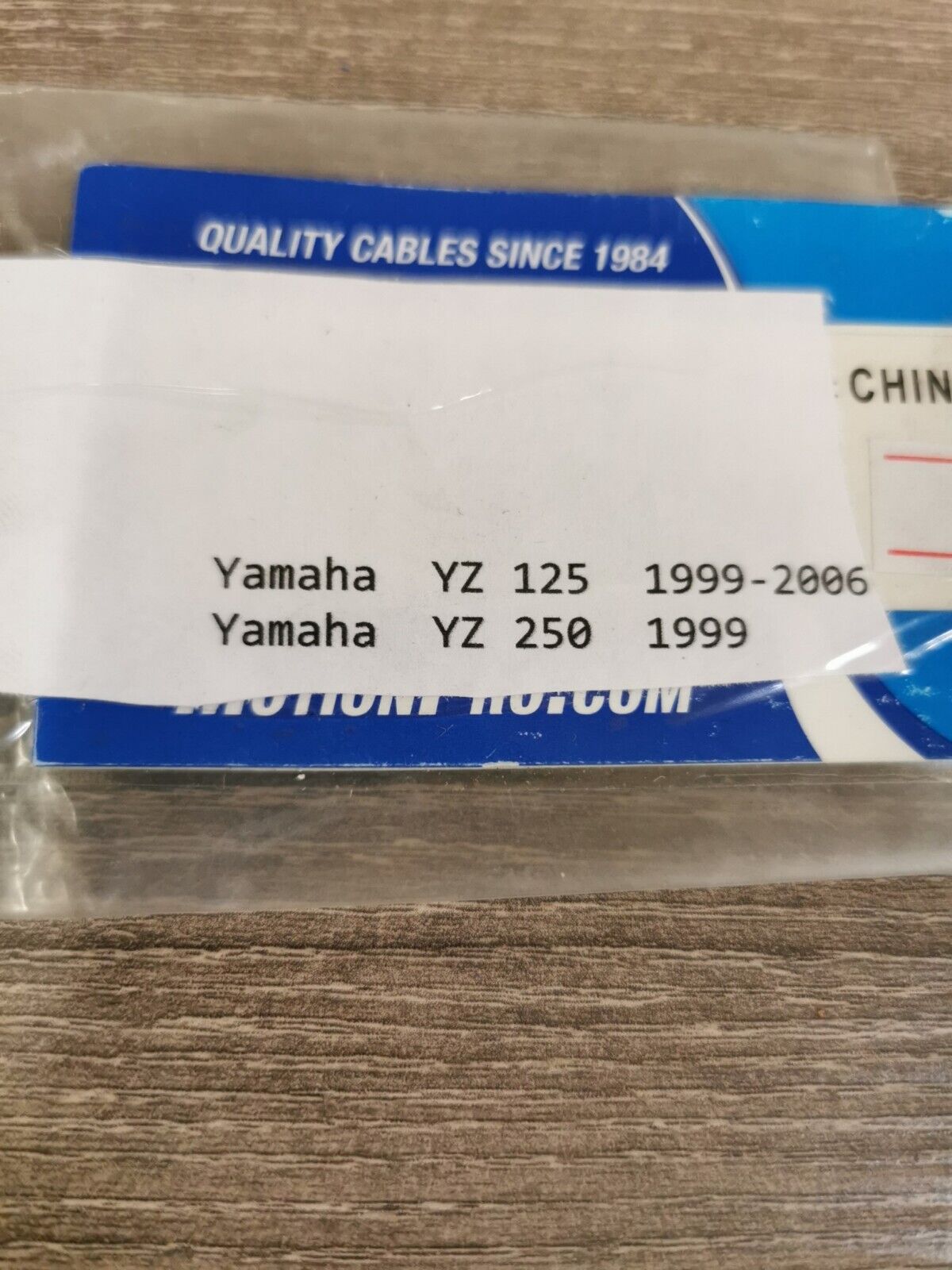 NOS MOTION PRO YAMAHA YZ125  YZ250  Black Vinyl Throttle Cable 05-0236 J41