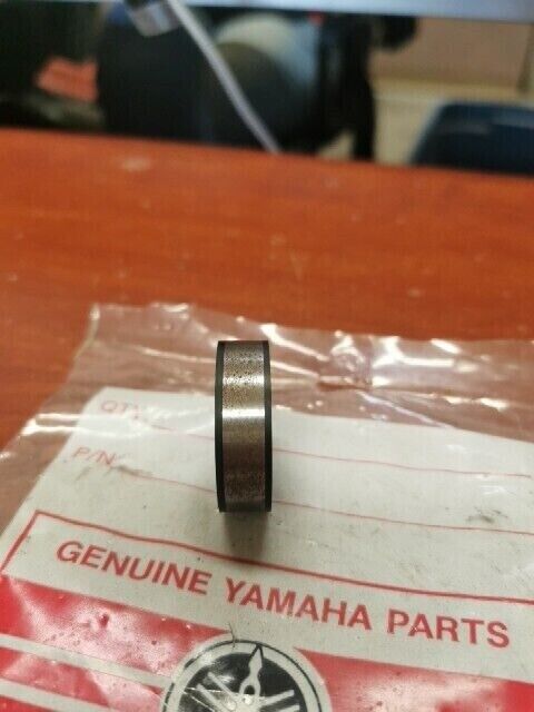 NOS Yamaha DT80 FS1 FS50 OIL SEAL 109-23145-01 SUB 109-23145-00-00 290-2314 Y142