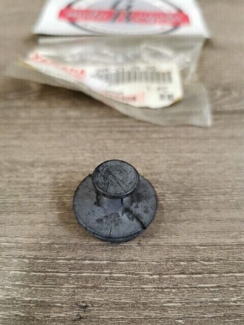 NOS YAMAHA ATV BIG BEAR YFM350FWU 1987 1988 CAP 2HR-25188-00-00 Y106