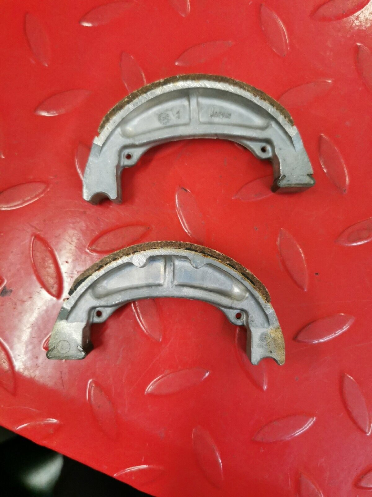 NOS SUZUKI RM80 1982 1983 1984 1985 SHOE SET BRAKE SUPERSEDED BY 54400-20810 S11