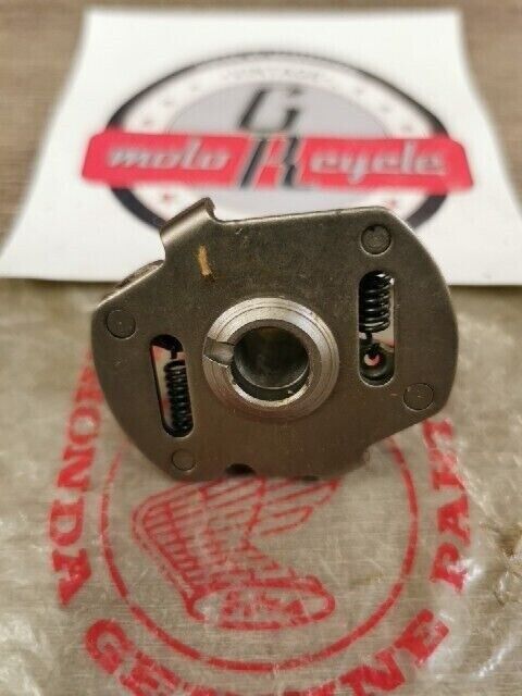 NOS HONDA CB125S CL100S CB100 SL100 ADVANCER ASSY SPARK 30220-107-154 H81