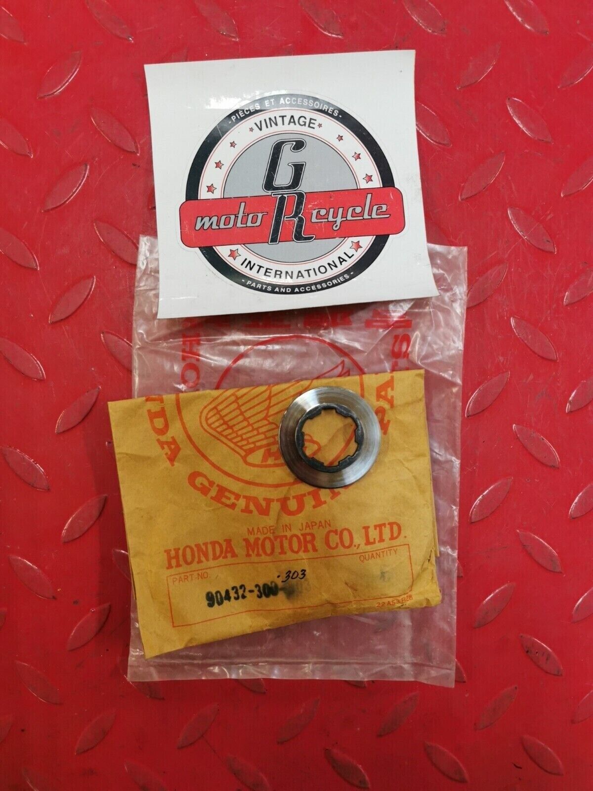 NOS Honda CB750K K1 K2 K3 K4 K5 WASHER (25MM) 90432-300-303 H31
