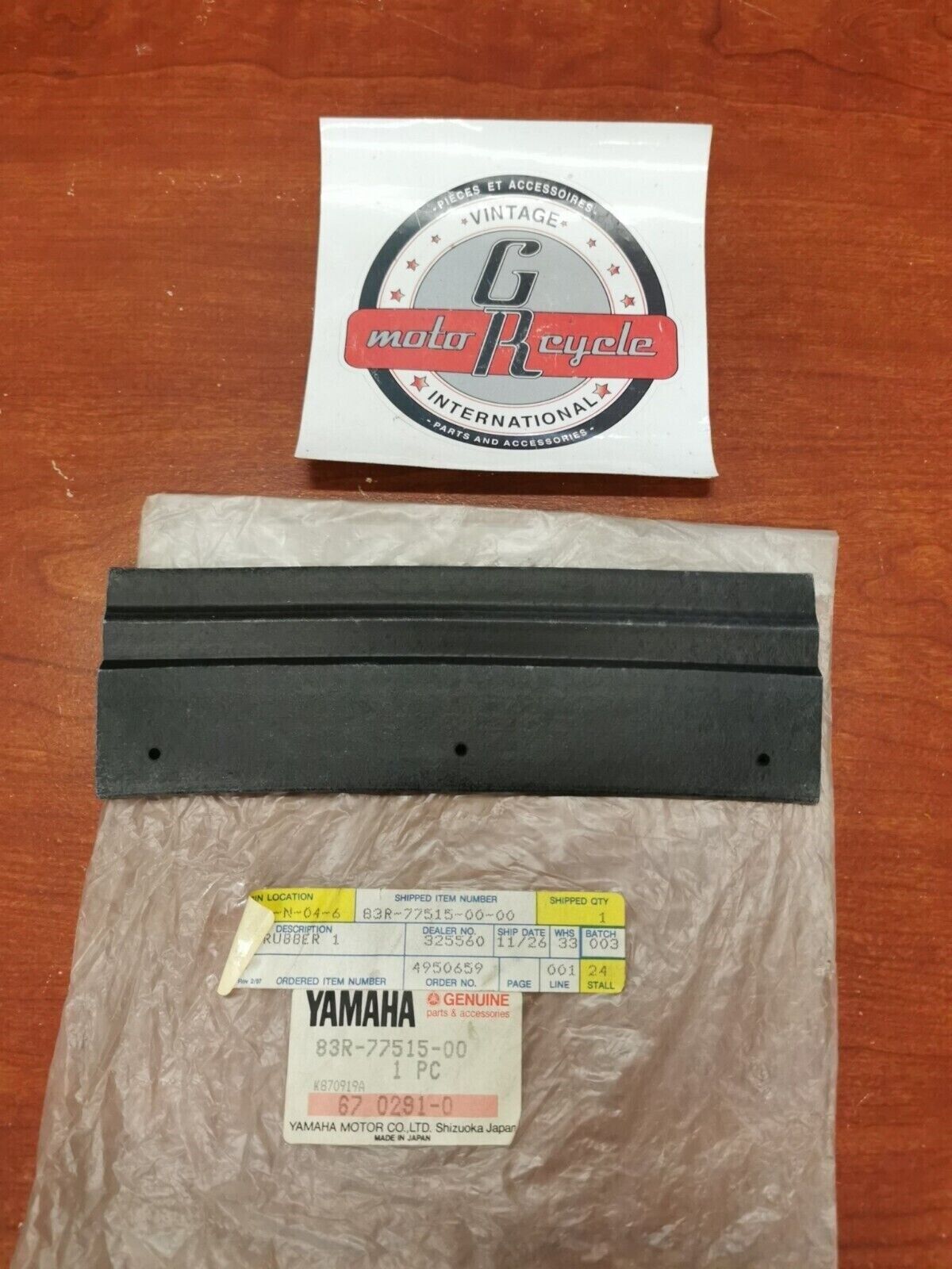 NOS Yamaha VK540 RUBBER BUSH 1 83R-77515-00-00 Y92