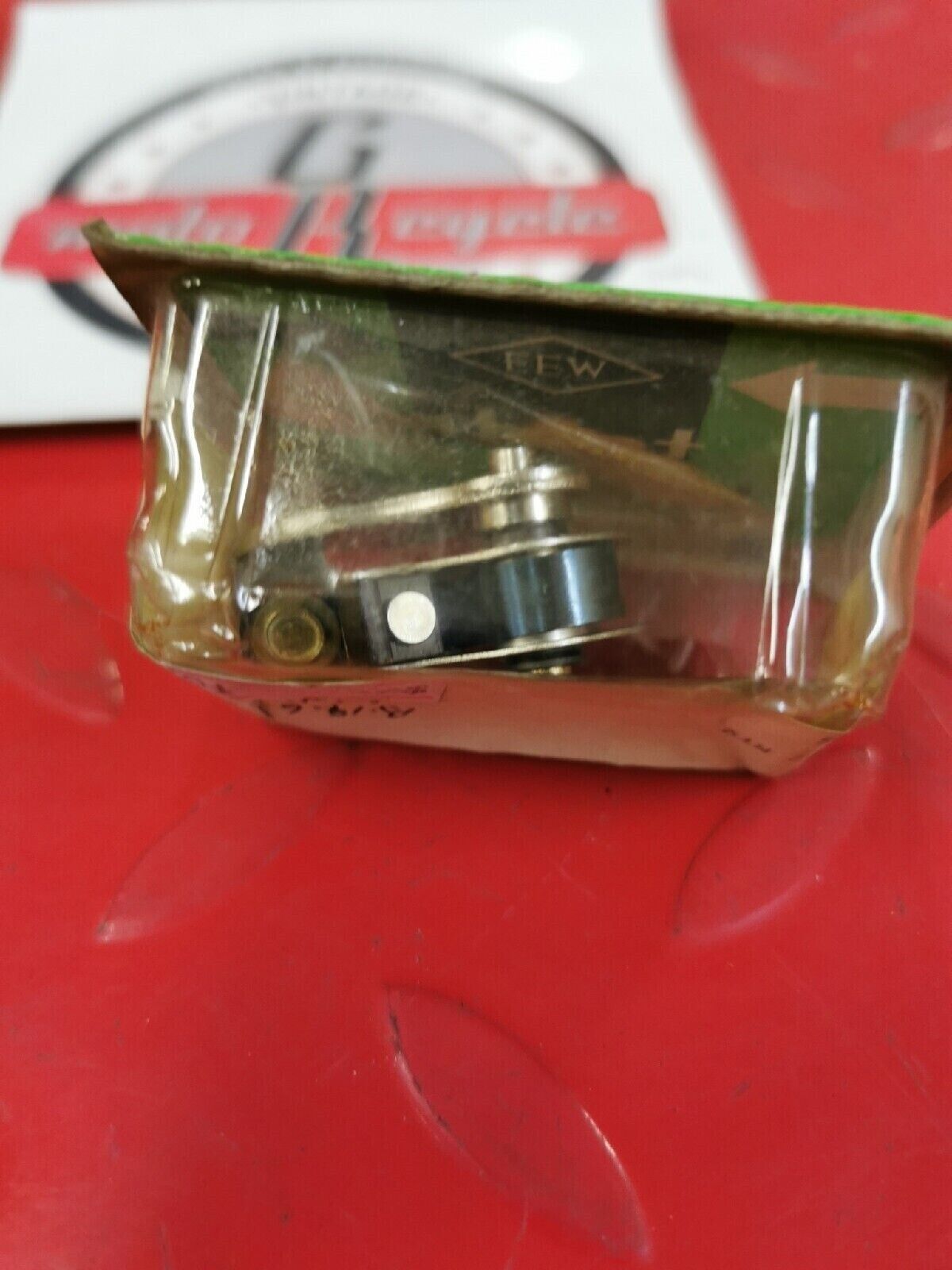 NOS  HONDA  CB750 CB500  CONTACT SET POINT   30203-323-005 J11