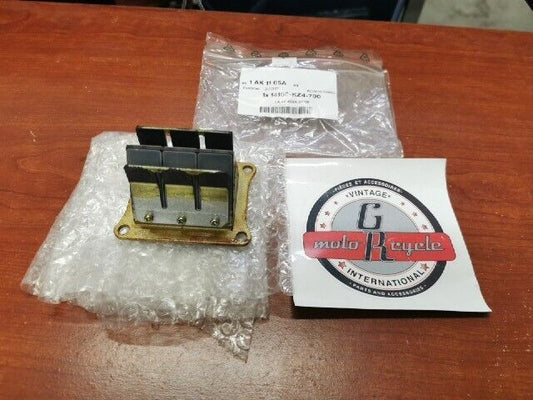 NOS Honda 1990 1991 CR125R REED VALVE 14100-KZ4-700 H80