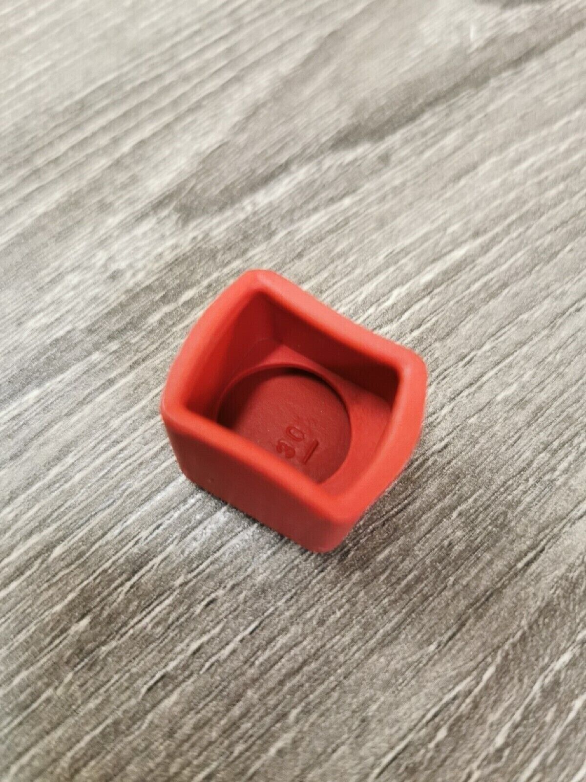 NOS YAMAHA ET250 SS440 ET300 1980 - 1984   CAP 8E3-83956-01-00 Y50