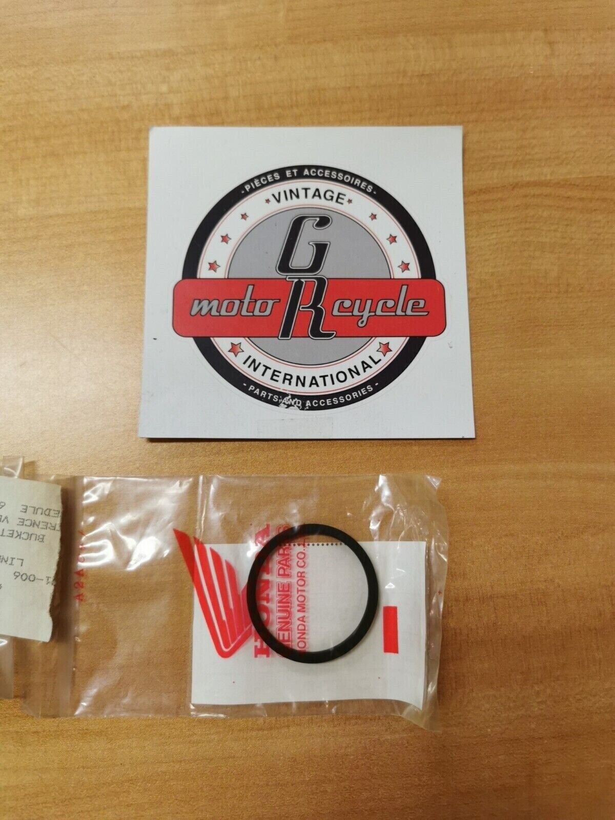 NEW NOS Honda CB900 GL1000 CB750 CBX CB400 CBR600 PISTON SEAL 43209-371-006 H27