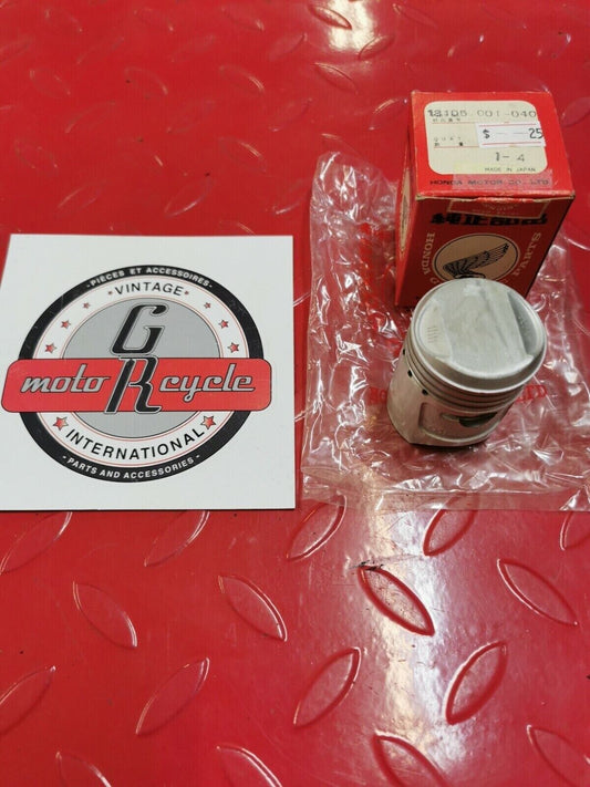 NOS Honda CA100 CA102 PISTON (1.00) 13105-001-040 H3