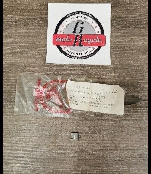 NOS HONDA ATC250R 1981 - 1984 CB750A CR125M  PAWL A RATCHET 24324-360-000 H76