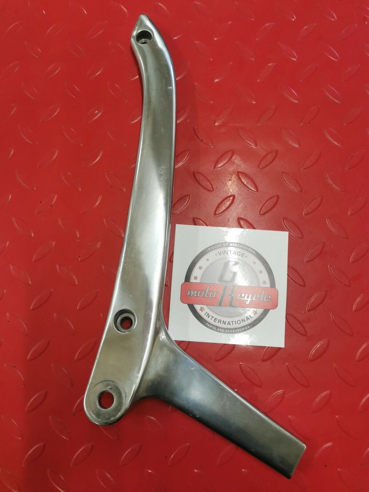 NOS Yamaha XV750 XV920 FRONT FENDER REAR Stay 2 4X7-2164G-00-00 Y8