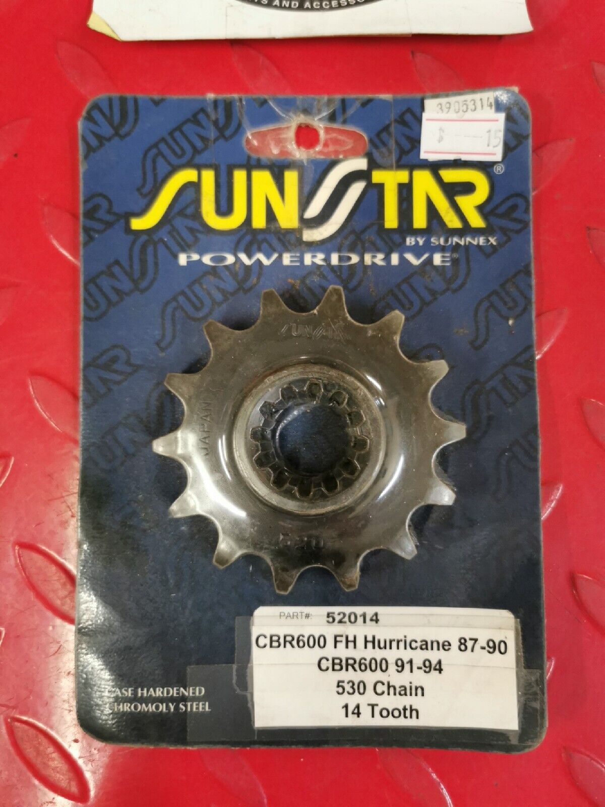 NOS SUNSTAR HONDA CBR600 1987 - 1994 Front sprocket 530 Chain 14 Tooth 52014 J17