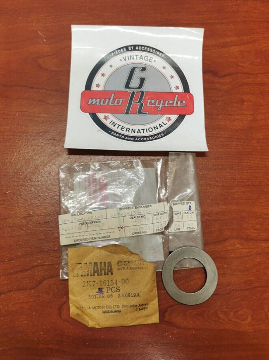 NOS Yamaha THRUST PLATE 2K7-16154-00-00 Y71