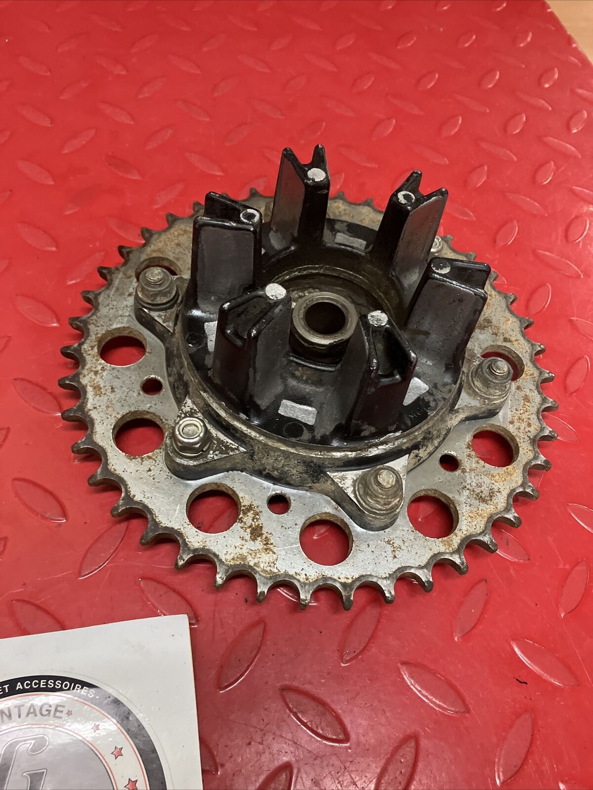 Honda XL600R 1986 Rear wheel hub final driven sprocket flange 1983 1984 1985 87