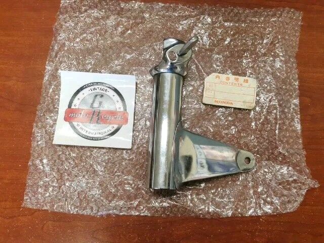 NOS HONDA GL1100 LEFT FRONT FORK COVER 51606-463-000 SUB 51606-463-405 H12