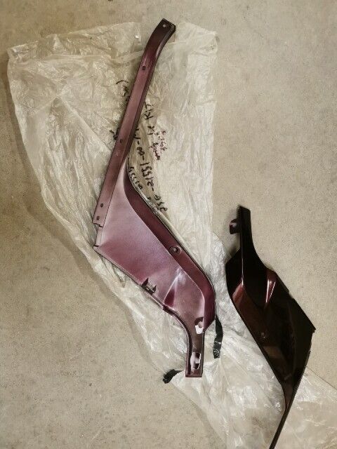 NOS Yamaha XC200 SIDE COVER FENDER OVER KIT 25G-21555-00-MX & 25G-21551-00-MX