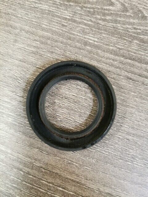 NOS YAMAHA DT80 FS1 1969 FS1DX FZ09HR FZ07GB OIL SEAL 93102-25017-00 Y145
