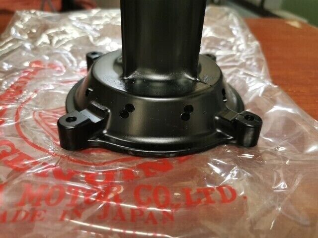 NOS Honda 1989 CR125R CR250R FRONT WHEEL HUB 44601-KZ4-000 H80