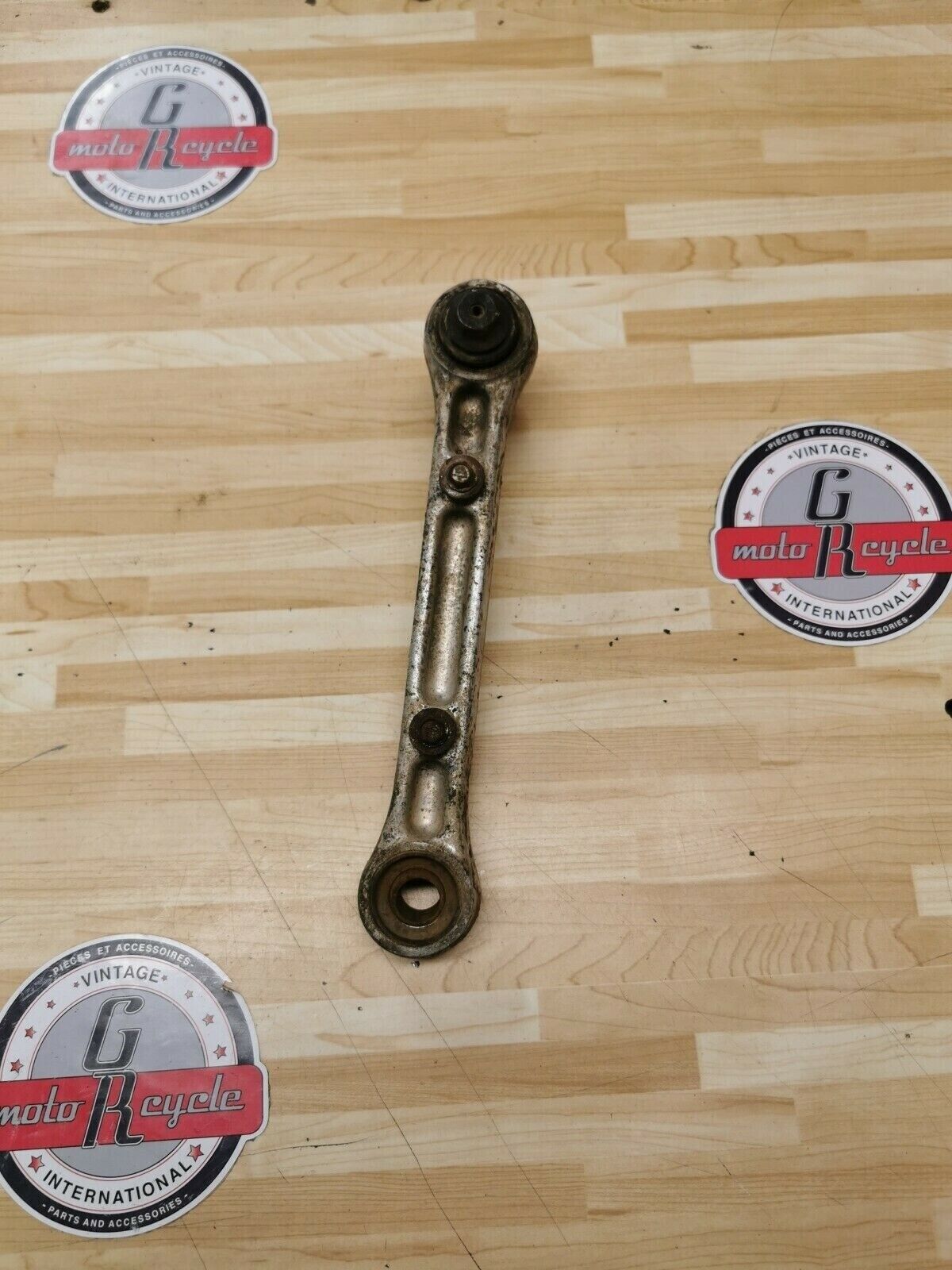 Kawasaki KDX200 1986 swingarm linkage rear tie rod uni trak suspension 1987 1988