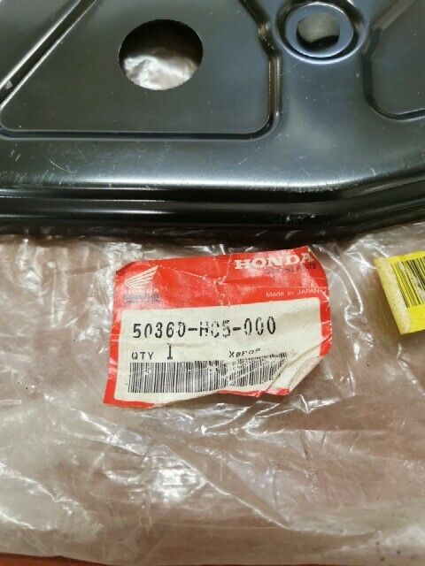 NOS Honda 1988 - 1992 TRX300FW ENGINE GUARD 50360-HC5-000 H103