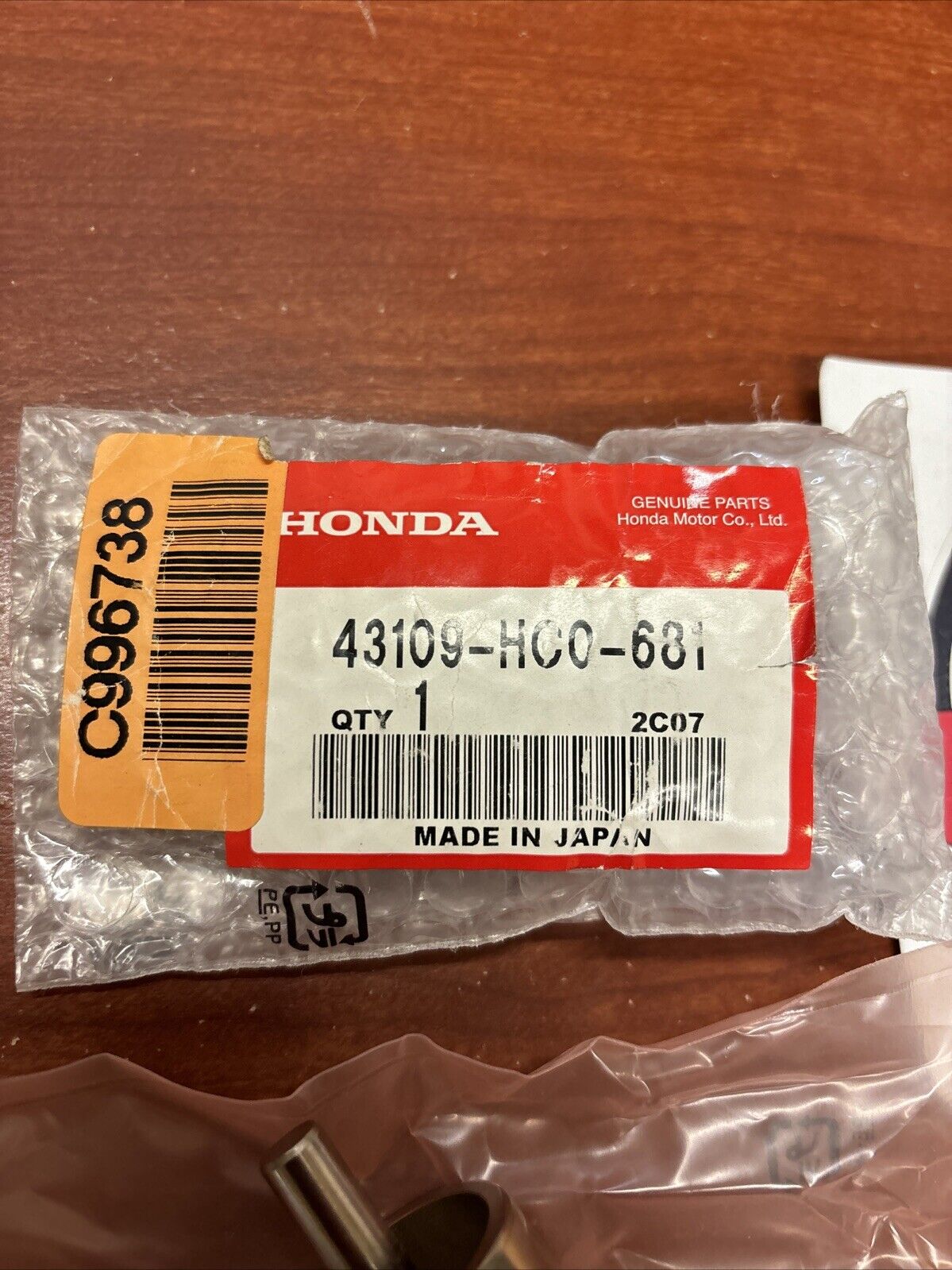 NOS Honda ATC200X ATC250R TRX300EX TRX400EX PISTON 43109-HC0-681 H145