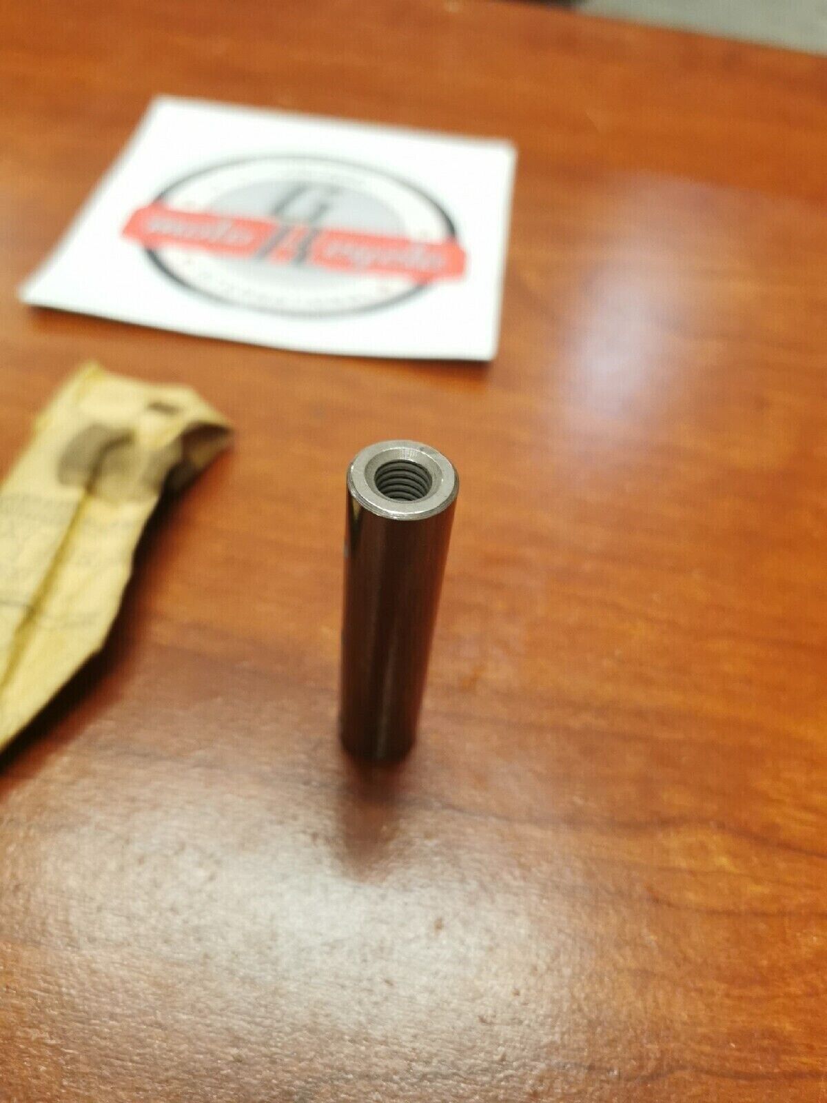 NOS Yamaha VALVE ROCKER SHAFT 4X7-12156-01-00 SUB. 4X7-12156-02-00 Y69