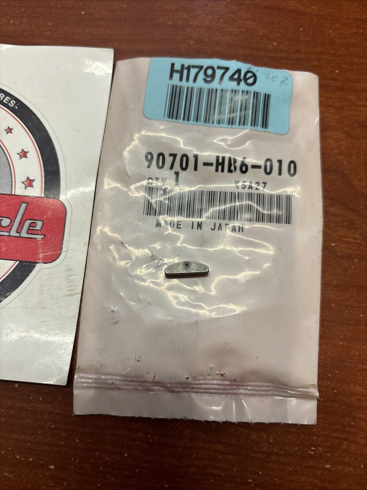 NOS Honda C50 C90 CBR1000RA WOODRUFF KEY 25X1 90701-HB6-010 H161