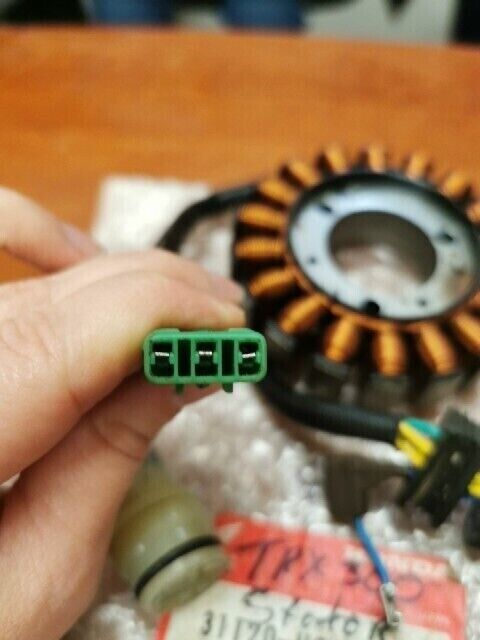 NOS Honda TRX300 TRX300FW STATOR 31120-HC4-750 H104