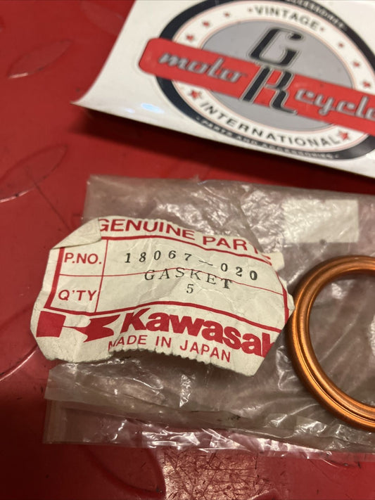NOS KAWASAKI KZ400 KZ440 EXHAUST PIPE GASKET 18067-020 K17