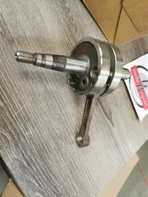 NOS YAMAHA GT80E GTMXF YZ80A YZ80B CRANKSHAFT ASSEMBLY 1K9-11400-00-00 Y104