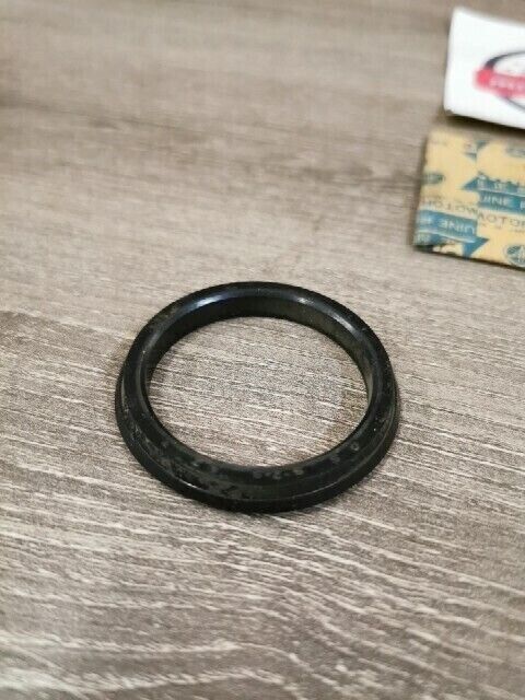 NOS YAMAHA G6SB YG5S JT2MX MJ2 MG1T YJ2 HS1B OIL SEAL 93107-42001-00 Y148