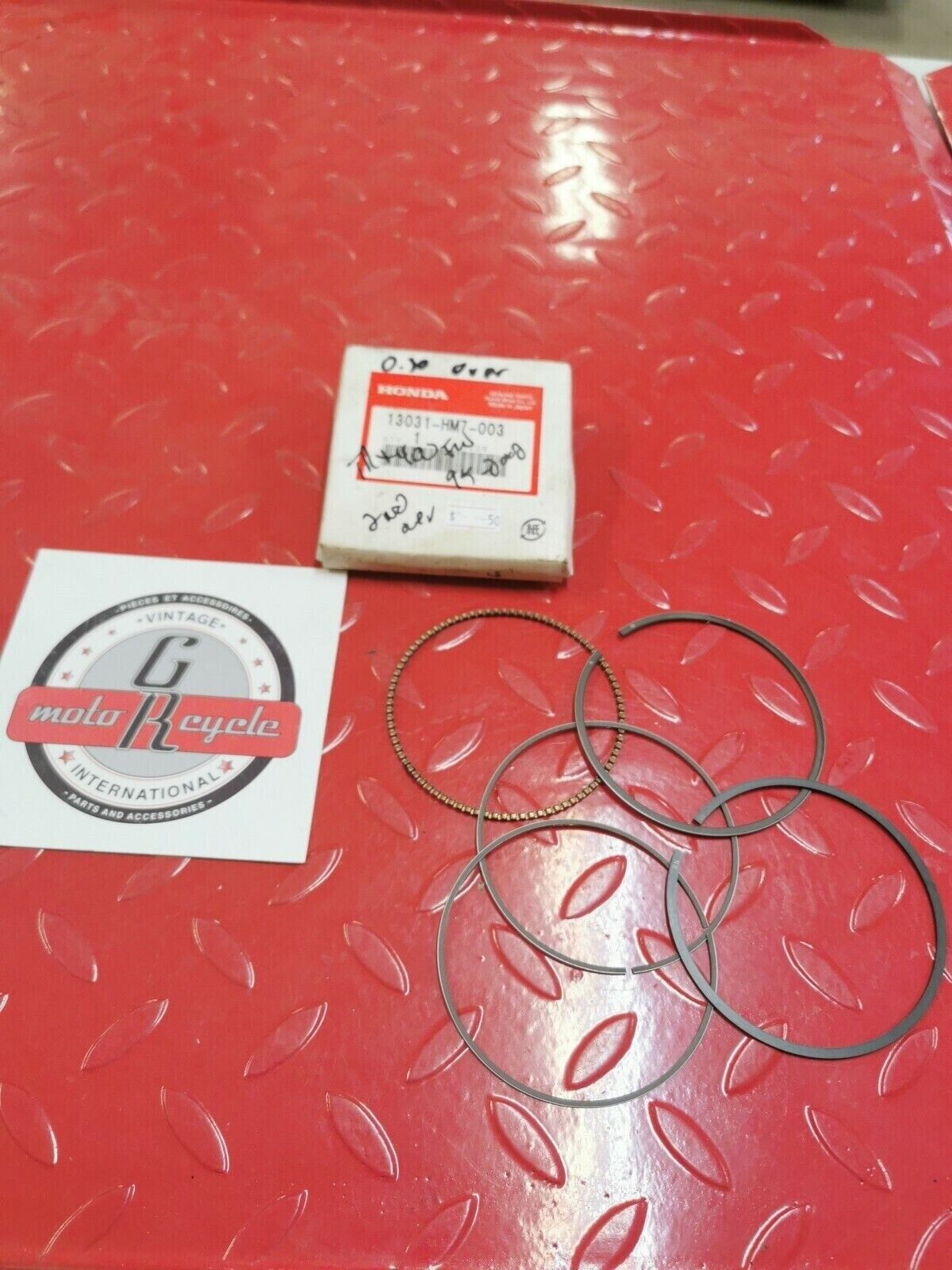 NOS Honda 1995 - 2003 TRX400FW OVERSIZED PISTON RING SET (0.50) 13031-HM7-003 H9