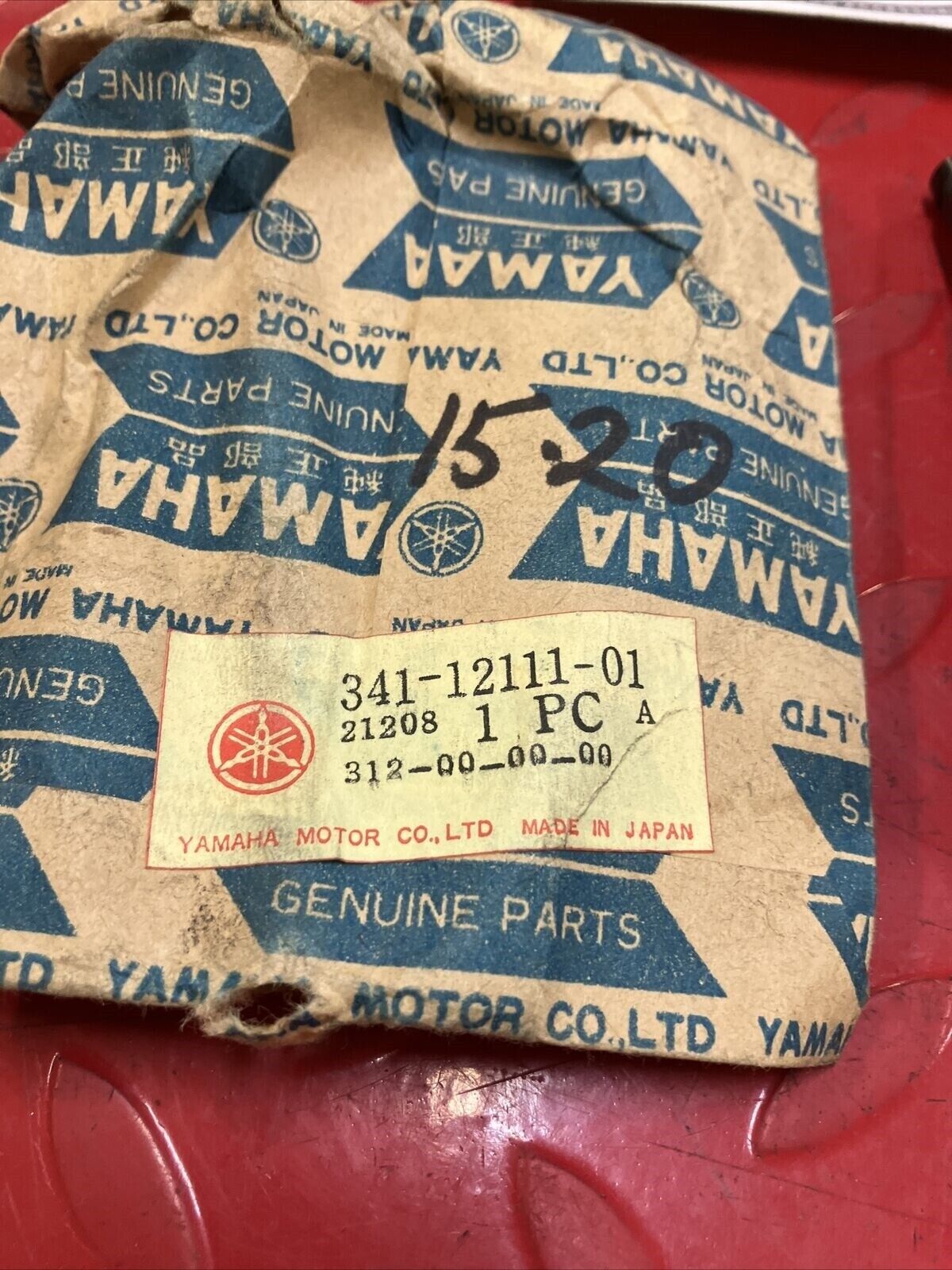 NOS Yamaha XS1 XS650 TX750 VALVE INTAKE #4 341-12111-01-00 341-12111-04-00 Y35