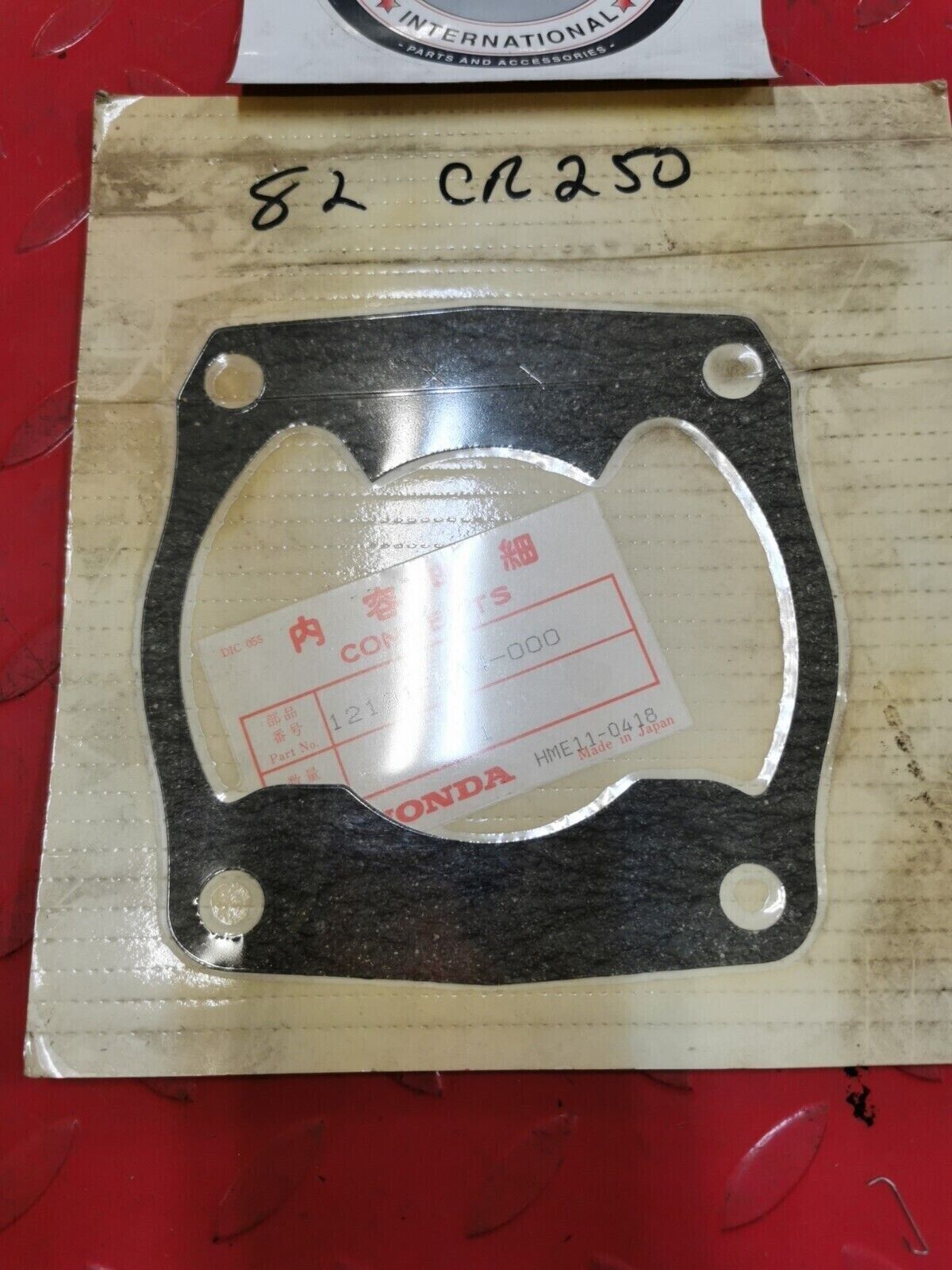 NOS Honda 1981 - 1983 CR250R GASKET, CYLINDER 12191-KA4-000 H28