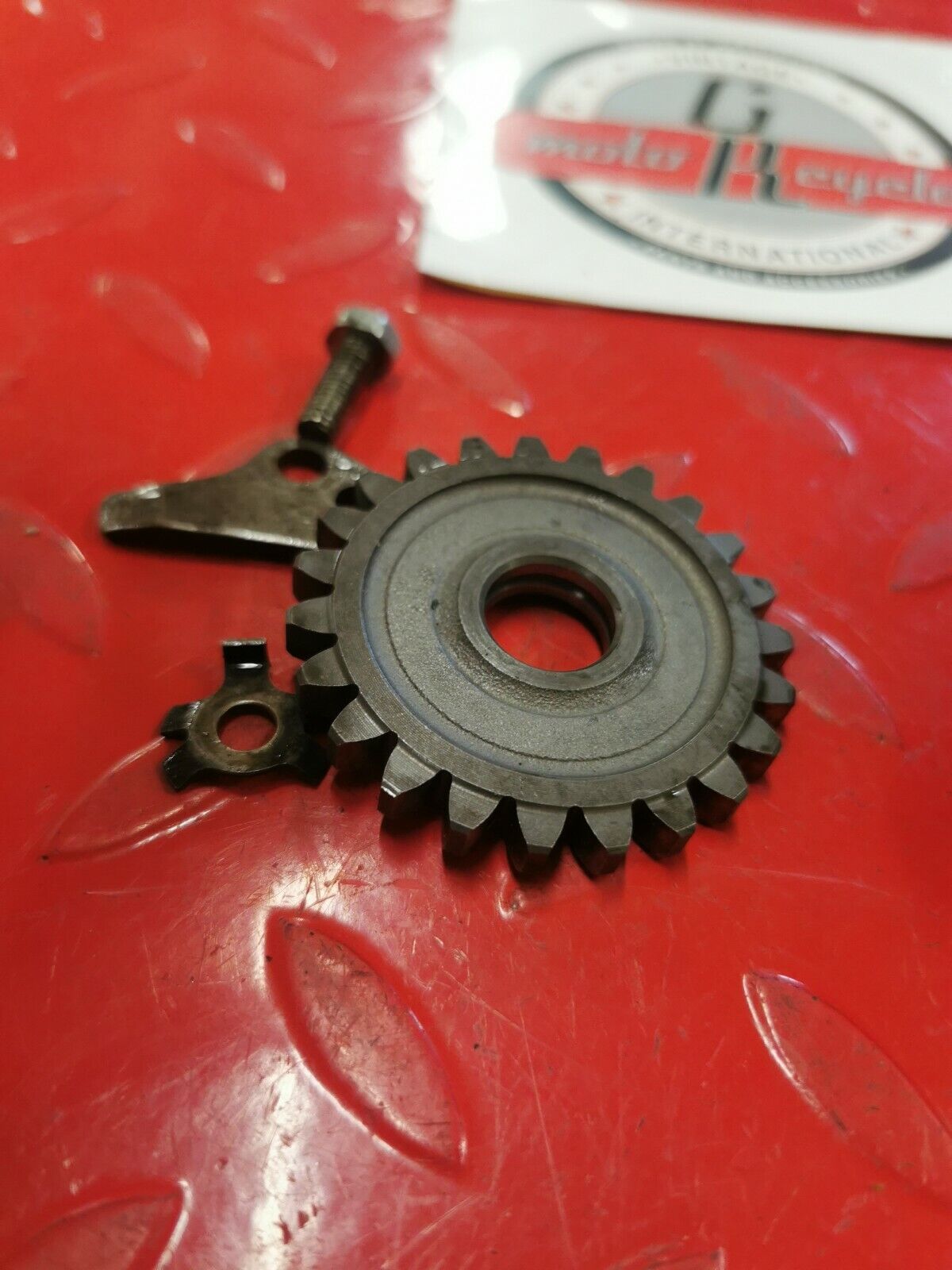 Honda CR80R 1993 kickstarter kick starter spindle shaft gear 28211-GC4-600