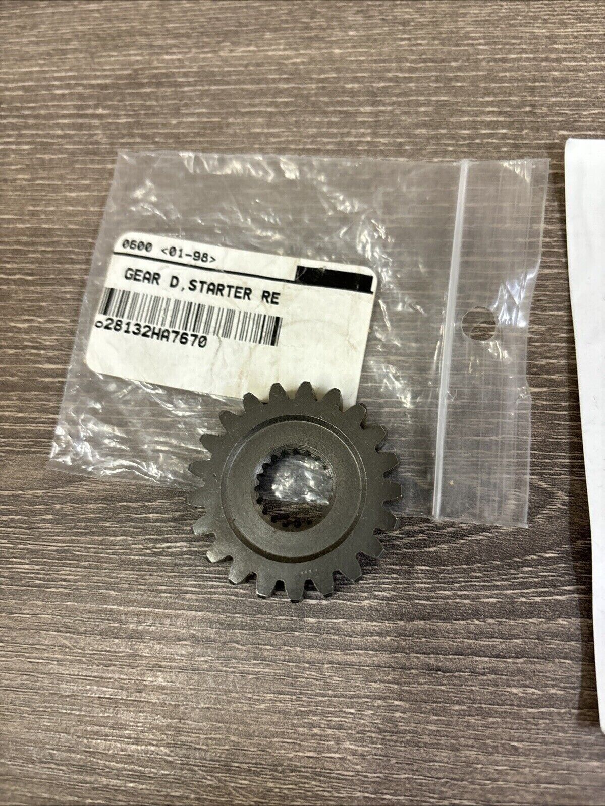 NOS Honda 1986 TRX350 STARTER REDUCTION GEAR D 21T 28132-HA7-670 H118