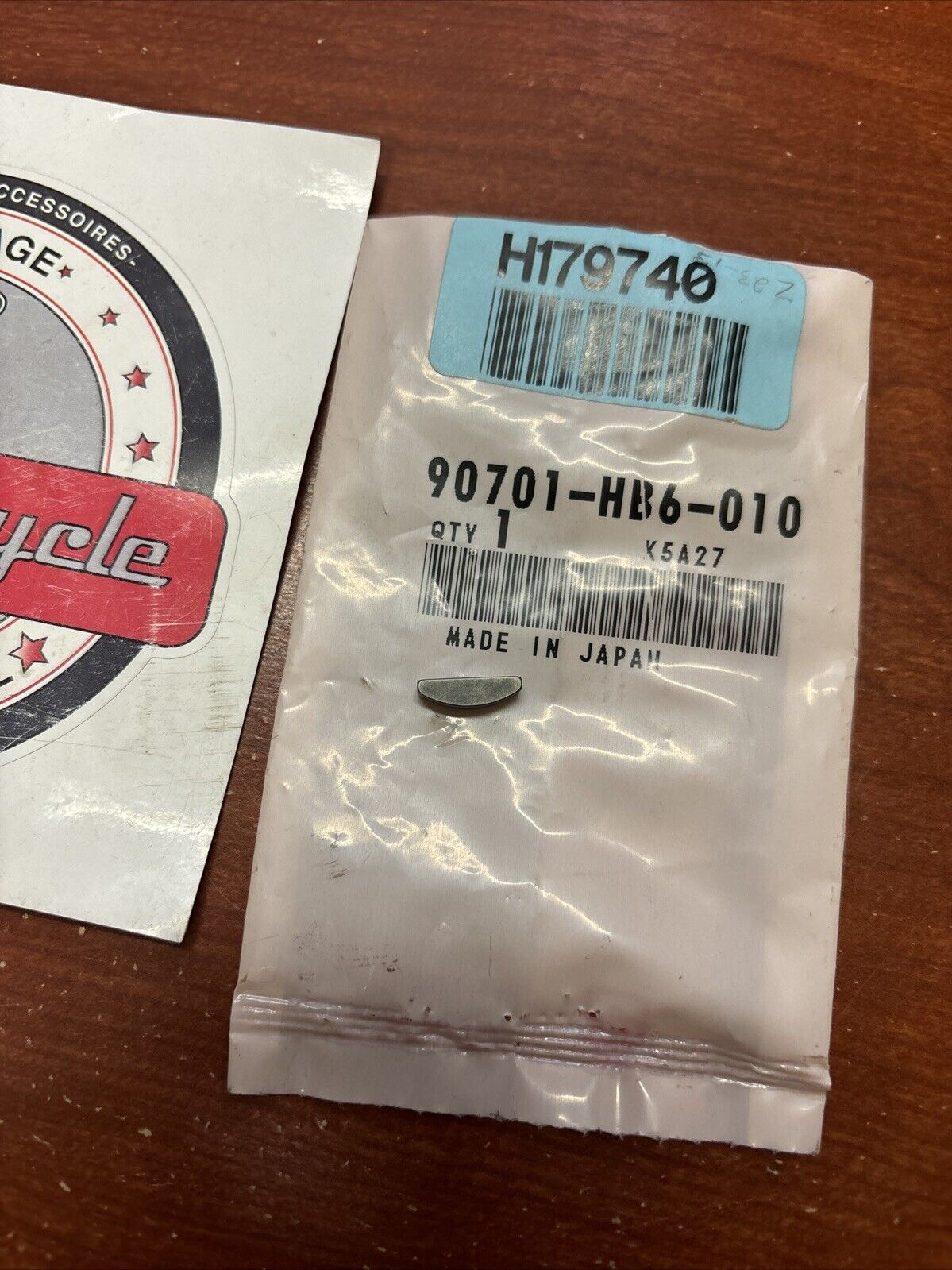NOS Honda C50 C90 CBR1000RA WOODRUFF KEY 25X1 90701-HB6-010 H161