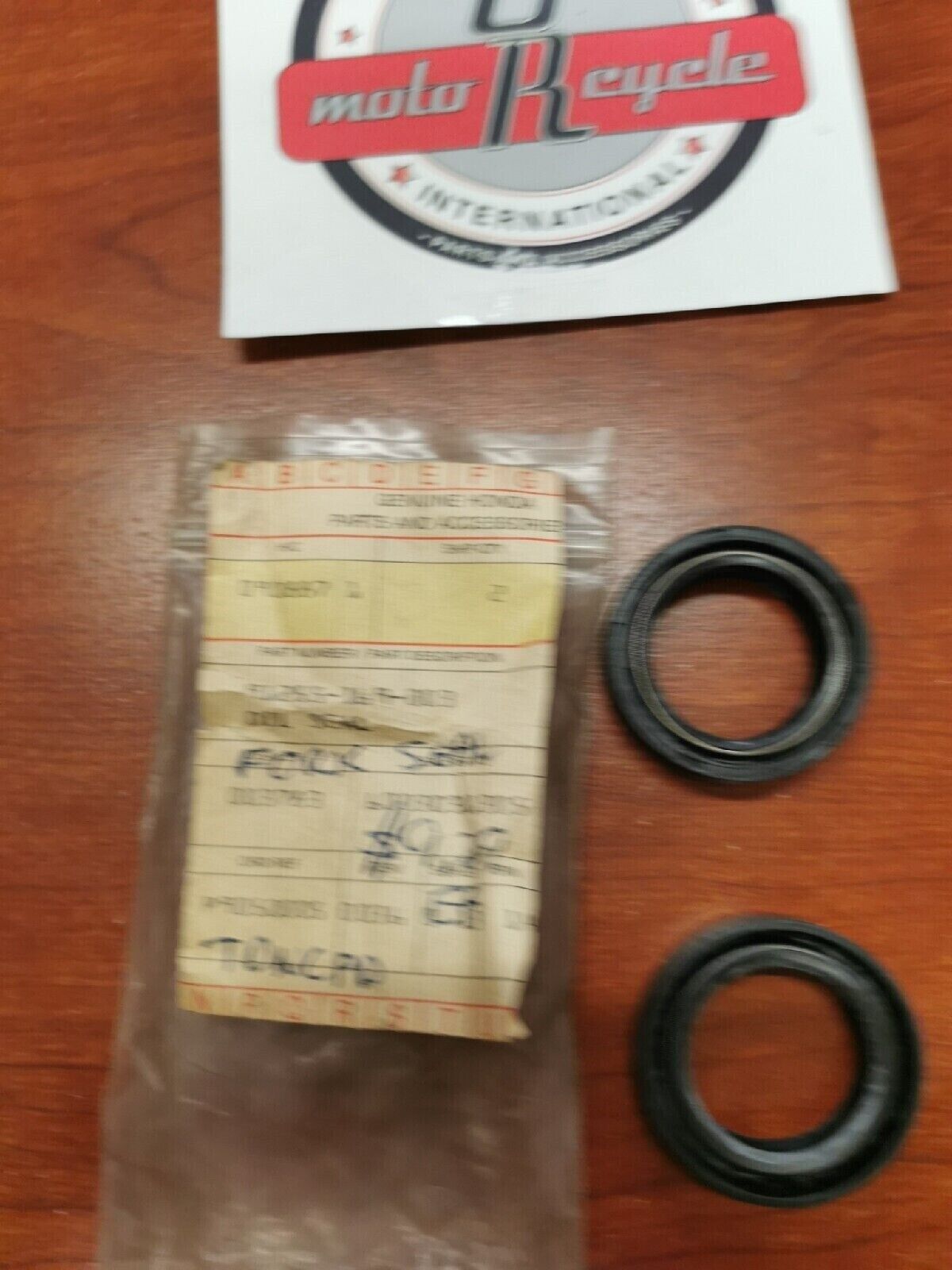 NOS Honda 1980 1981 CR80R OIL SEAL (30X42X11) 91255-169-003 H34