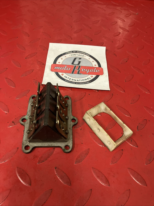 Honda CR250R 1984 Reed valve block cage 1985 2