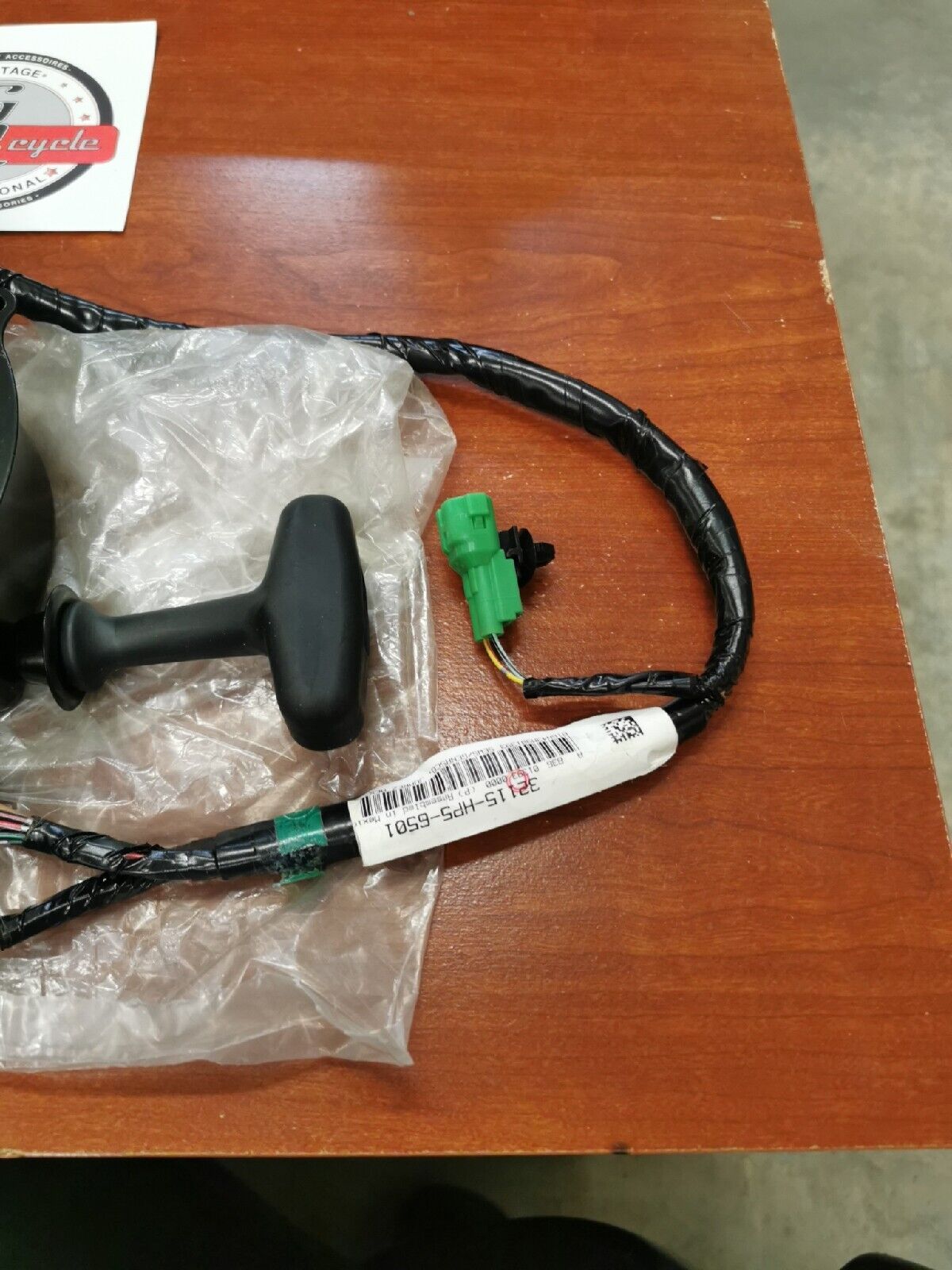 NOS Honda TRX420 RECOIL STARTER KIT INCOMPLETE 08U78-HP7-300 H7