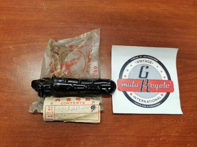 NOS Honda CL160 RIGHT STEP ARM 50615-223-000B H84