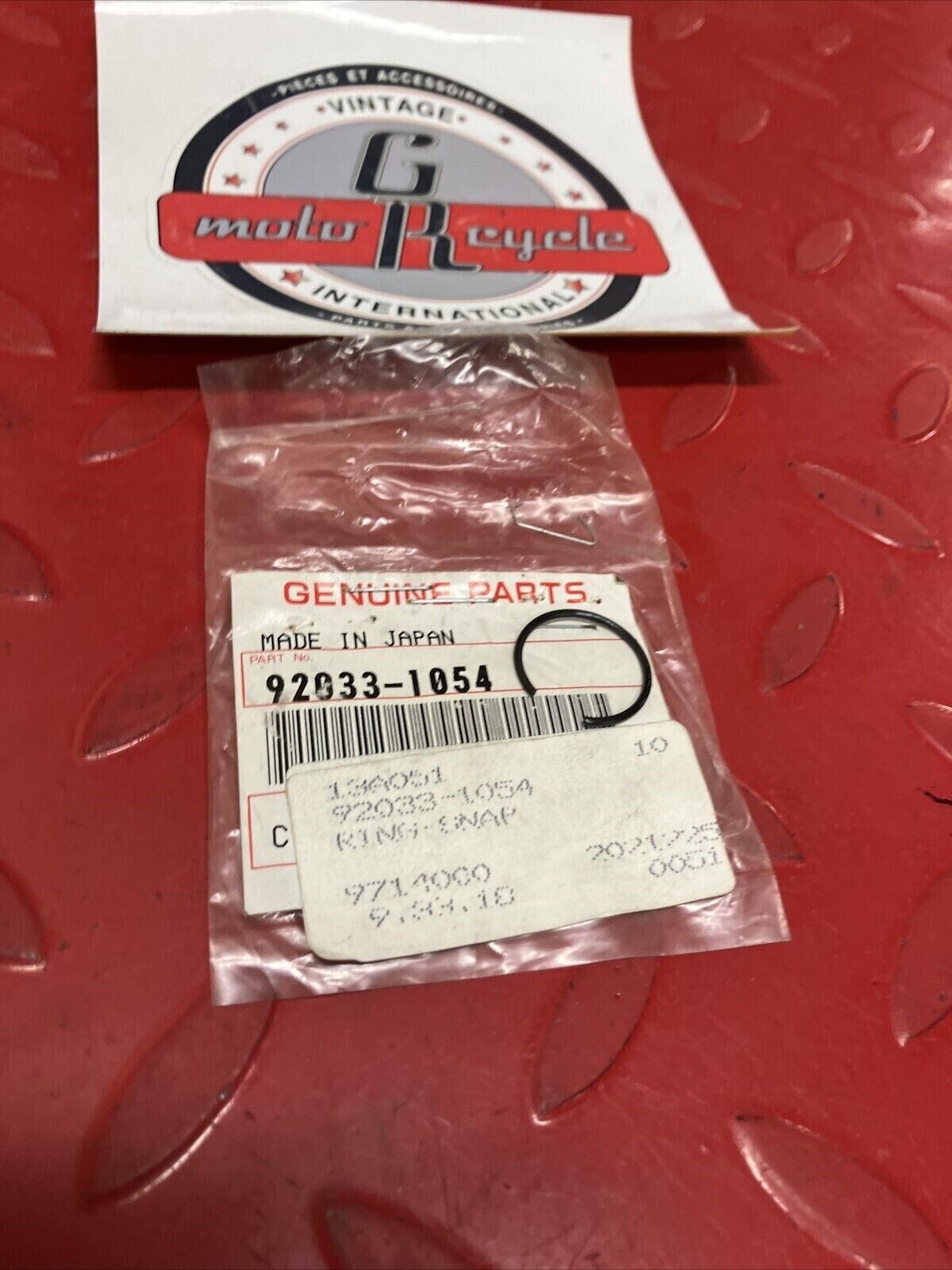 NOS KAWASAKI SNAP RING 92033-1054 K15