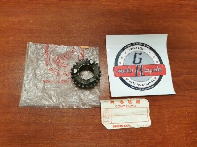 NOS Honda CB72 CB77 CE71 CP77 CYP77 GEAR 3RD COUNTERSHAFT 23T 23460-258-010 H75